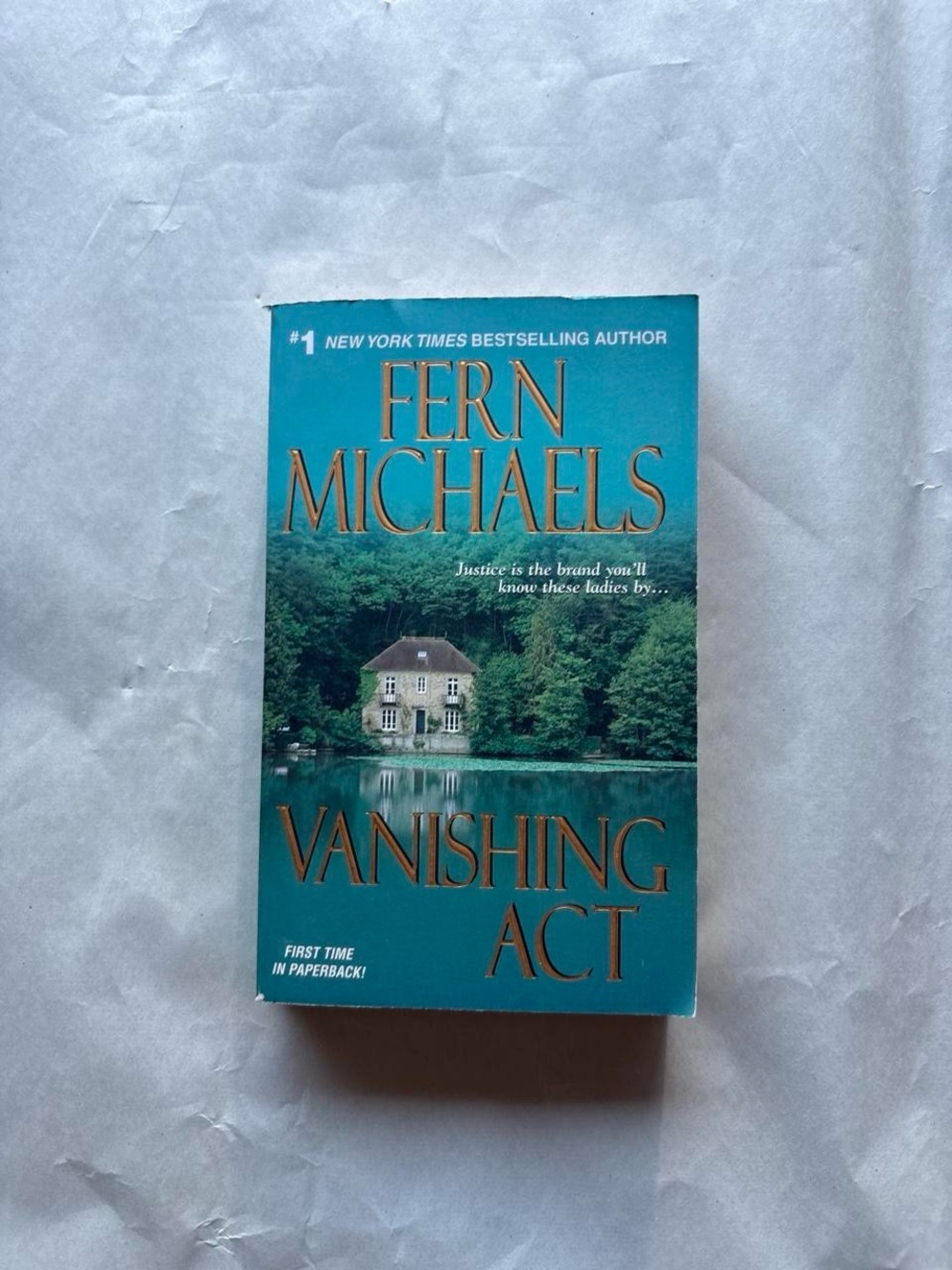 Vanishing Act by Fern Michaels